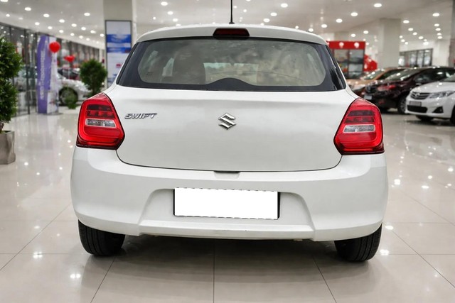 Second-hand 2018 Maruti Swift VDI BSIV for sale in Pune-1