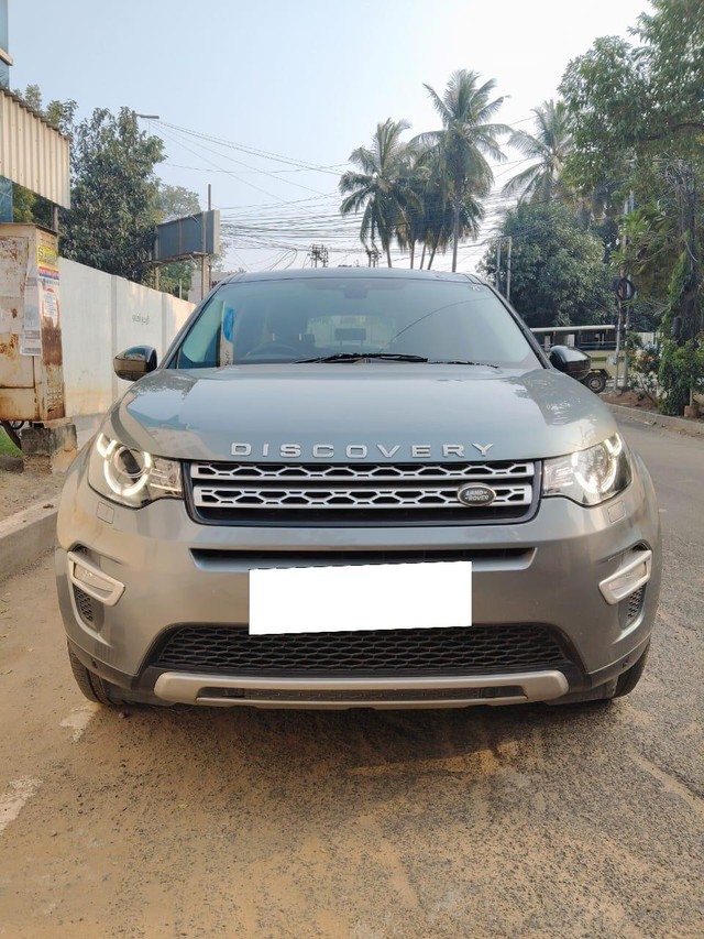 Second-hand 2017 Land Rover Discovery Sport SD4 HSE Luxury for sale in Chennai-4