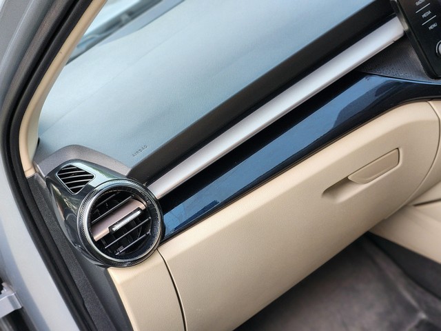 Second-hand 2023 Skoda Slavia 1.0 TSI Ambition BSVI for sale in New Delhi-20