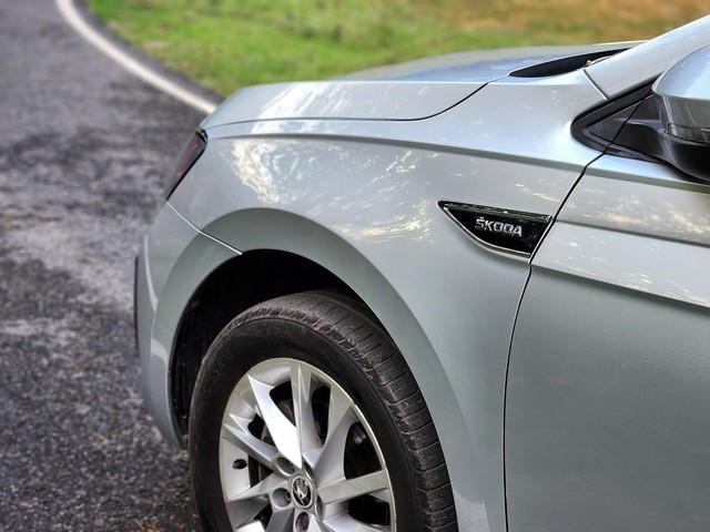 Second-hand 2023 Skoda Slavia 1.0 TSI Ambition BSVI for sale in New Delhi-6