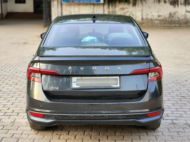 Second-hand 2022 Skoda Slavia 1.0 TSI Ambition AT BSVI for sale in New Delhi-2