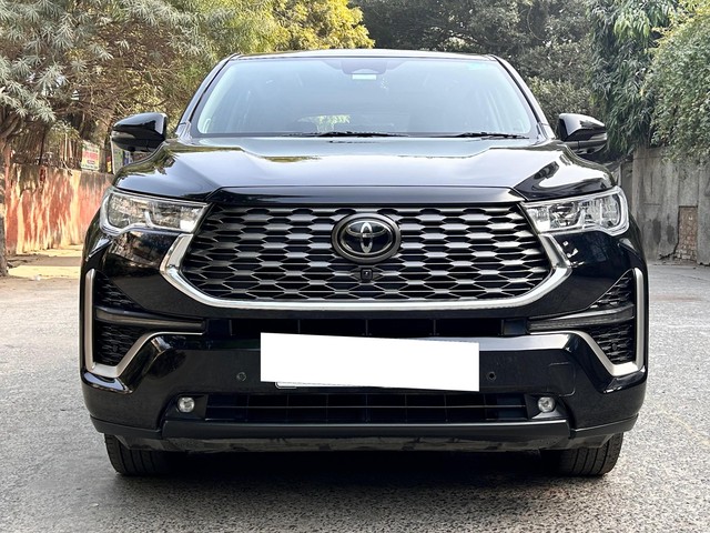Second-hand 2024 Toyota Innova Hycross ZX(O) Hybrid for sale in New Delhi-5