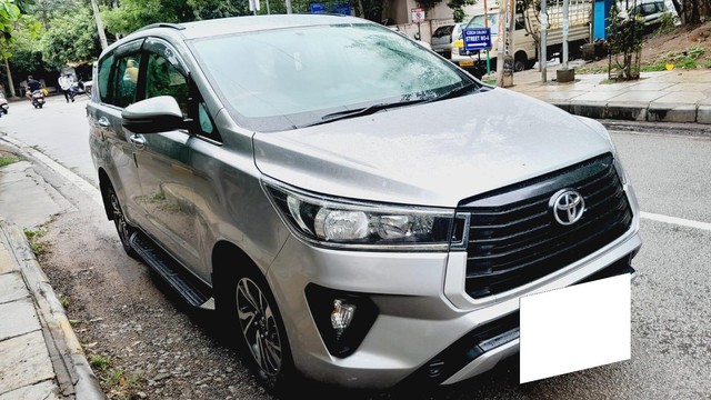 Second-hand 2022 Toyota Innova Crysta 2.4 G 8 STR for sale in Hyderabad-8