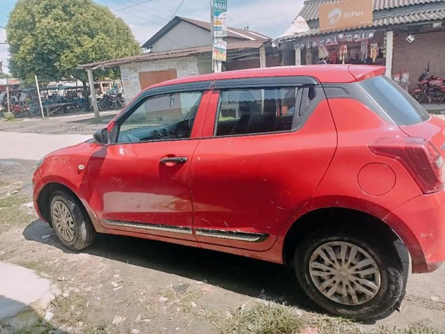 Second-hand 2024 Maruti Swift LXi for sale in Barpeta-2