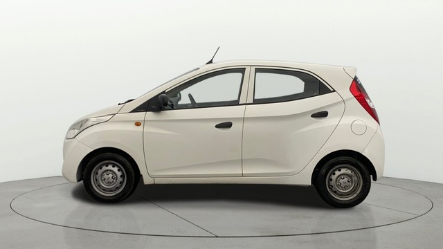 Second-hand 2018 Hyundai EON Era Plus for sale in Lucknow-5