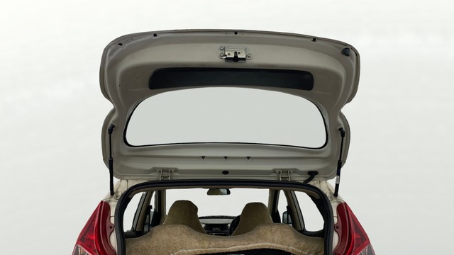 Second-hand 2018 Hyundai EON Era Plus for sale in Lucknow-20