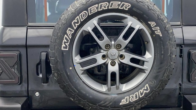 Second-hand 2023 Mahindra Thar LX 4WD Hard Top BSVI for sale in Lucknow-27