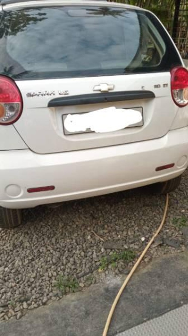 Second-hand 2010 Chevrolet Spark 1.0 for sale in Pathanamthitta-2