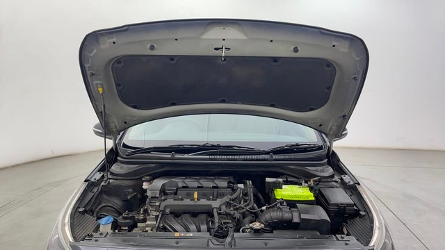 Second-hand 2023 Hyundai Verna SX Diesel for sale in Chennai-8