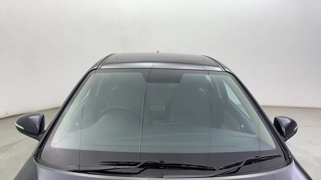 Second-hand 2023 Hyundai Verna SX Diesel for sale in Chennai-10