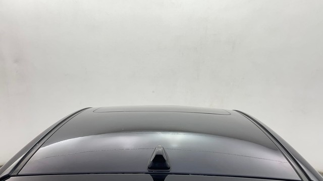 Second-hand 2023 Hyundai Verna SX Diesel for sale in Chennai-22