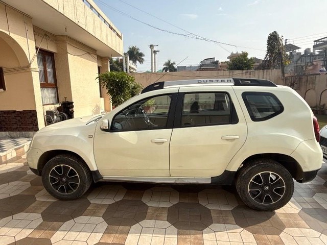 Second-hand 2016 Renault Duster 85PS Diesel RxZ for sale in Pathankot-2