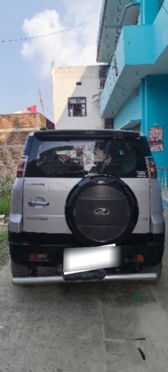 Second-hand 2016 Mahindra NuvoSport N8 for sale in Siwan-4