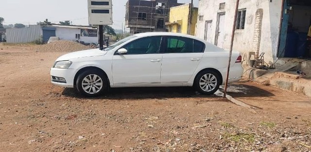 Second-hand 2013 Volkswagen Passat Diesel Trendline for sale in Aurangabad-1