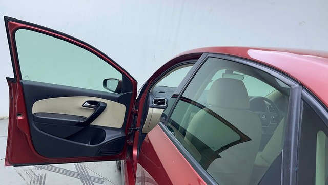 Second-hand 2021 Volkswagen Vento 1.0 TSI Highline Plus AT for sale in Hyderabad-32