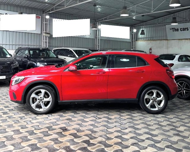 Second-hand 2019 Mercedes-Benz CLA 200 CGI Sport for sale in Hyderabad-3