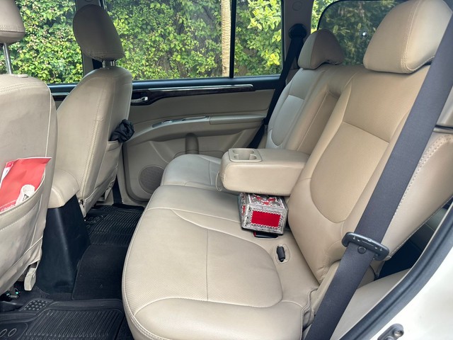 Second-hand 2016 Mitsubishi Pajero Sport 4X2 AT for sale in New Delhi-16