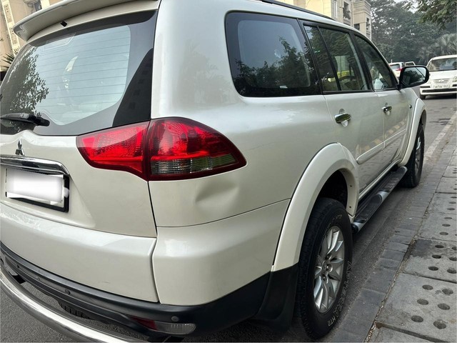 Second-hand 2016 Mitsubishi Pajero Sport 4X2 AT for sale in New Delhi-1