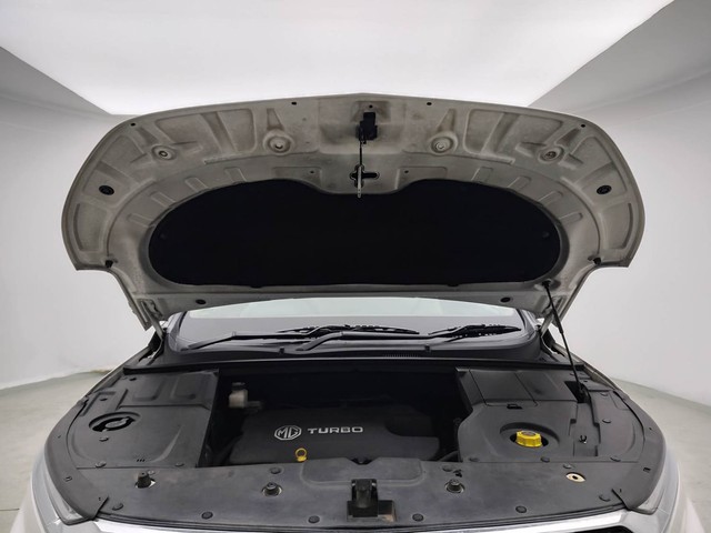 Second-hand 2022 MG Hector Sharp Diesel Dualtone for sale in Visakhapatnam-8