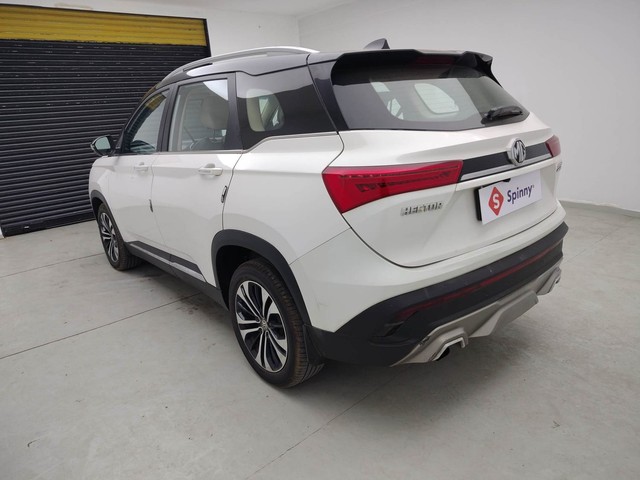 Second-hand 2022 MG Hector Sharp Diesel Dualtone for sale in Visakhapatnam-5