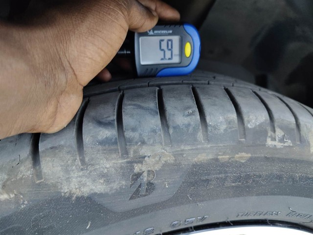 Second-hand 2022 MG Hector Sharp Diesel Dualtone for sale in Visakhapatnam-37