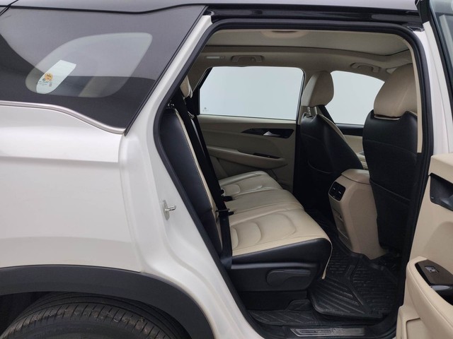 Second-hand 2022 MG Hector Sharp Diesel Dualtone for sale in Visakhapatnam-32