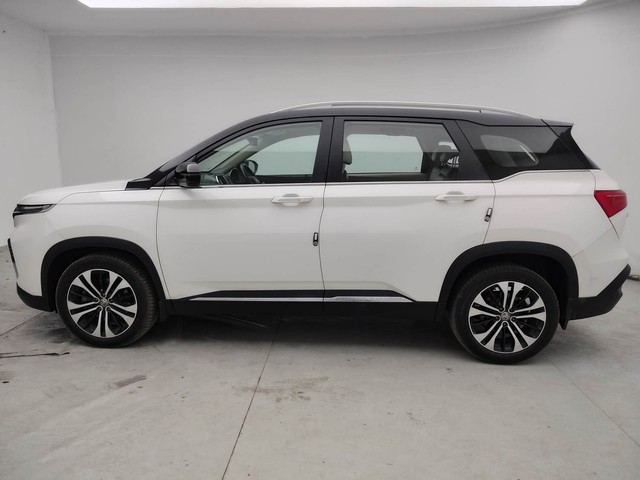 Second-hand 2022 MG Hector Sharp Diesel Dualtone for sale in Visakhapatnam-6