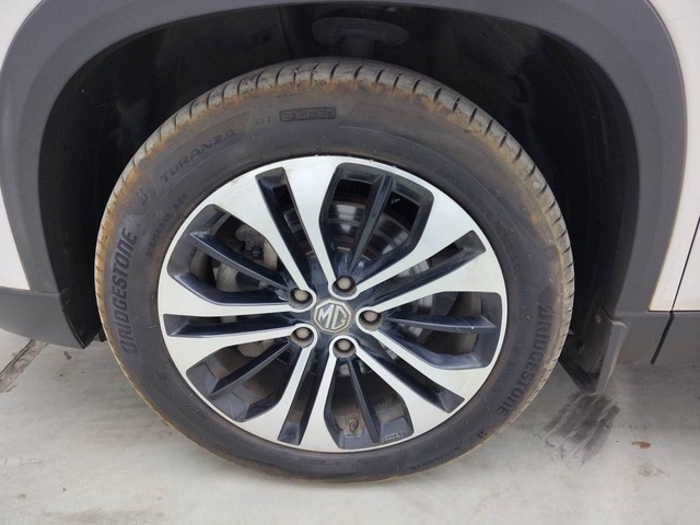 Second-hand 2022 MG Hector Sharp Diesel Dualtone for sale in Visakhapatnam-20