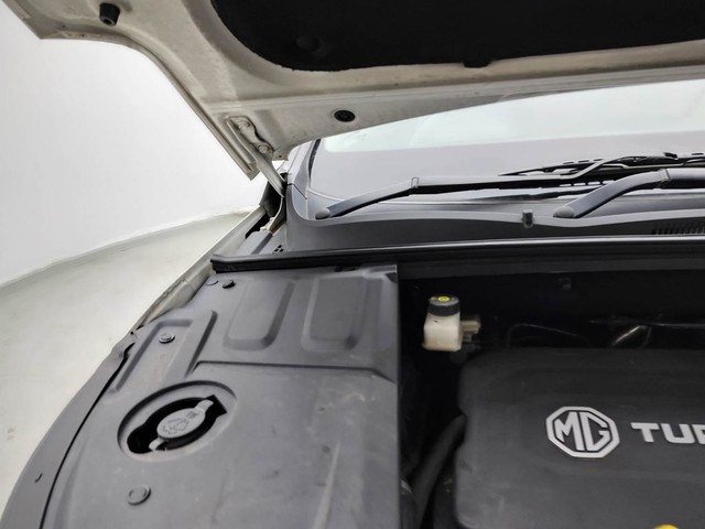 Second-hand 2022 MG Hector Sharp Diesel Dualtone for sale in Visakhapatnam-28