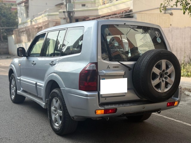 Second-hand 2007 Mitsubishi Montero 3.2 AT for sale in Bangalore-4