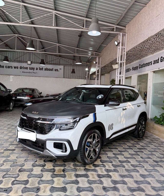 Second-hand 2023 Kia Seltos GTX Plus S Turbo DCT for sale in Hyderabad-7