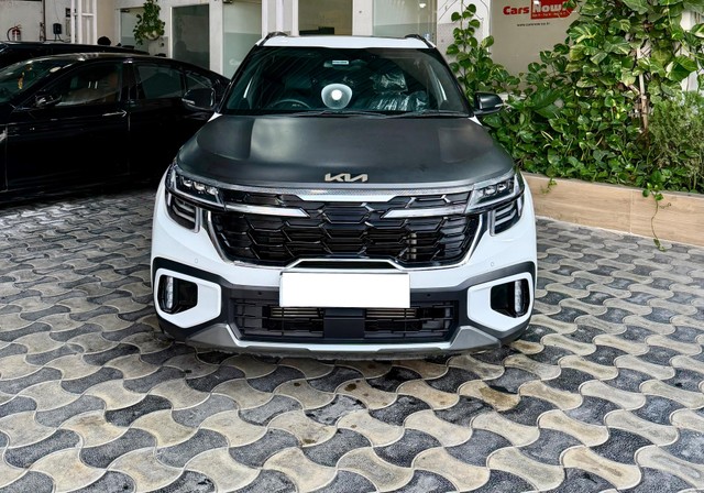 Second-hand 2023 Kia Seltos GTX Plus S Turbo DCT for sale in Hyderabad-0
