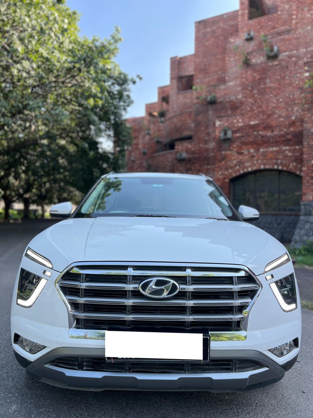 Second-hand 2023 Hyundai Creta SX IVT for sale in New Delhi-8