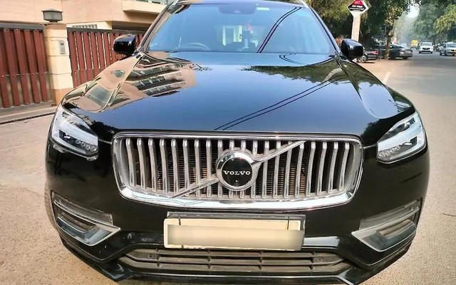 Second-hand 2022 Volvo XC90 B6 Inscription 7STR for sale in Gurgaon-4
