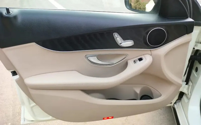 Second-hand 2018 Mercedes-Benz C-Class Prime C 220d for sale in Gurgaon-5