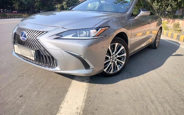 Second-hand 2021 Lexus ES 300h Luxury 2020-2022 for sale in Gurgaon-6