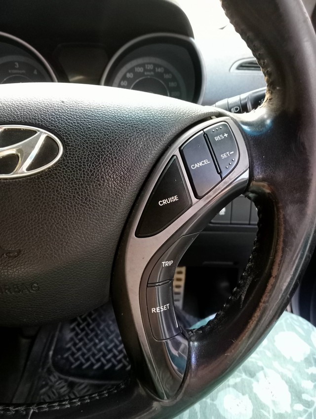 Second-hand 2017 Hyundai Elantra 1.6 SX for sale in Kolkata-14