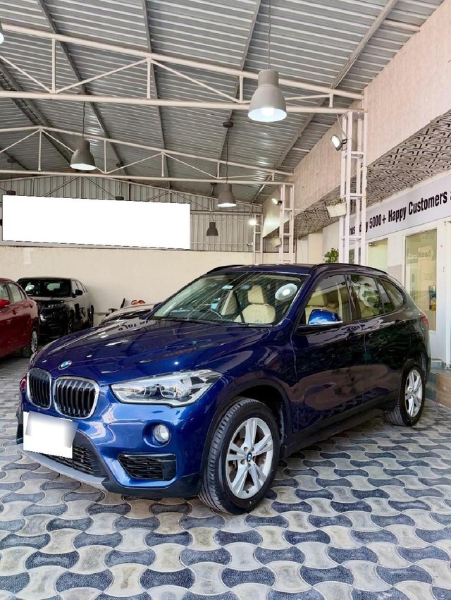 Second-hand 2018 BMW X1 sDrive20d Expedition for sale in Hyderabad-3