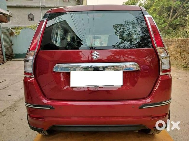 Second-hand 2022 Maruti Wagon R VXI for sale in Darjeeling-3