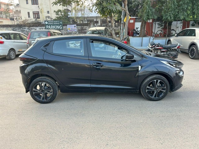 Second-hand 2022 Tata Altroz XZ Plus Dark Edition Diesel BSVI for sale in Jaipur