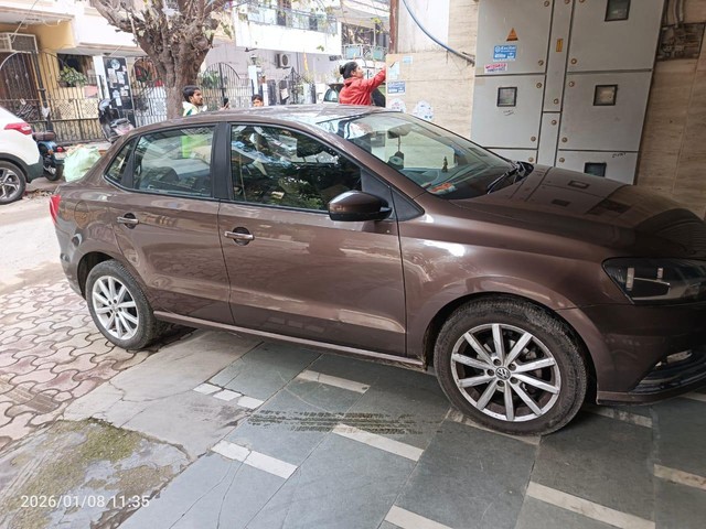 Second-hand 2018 Volkswagen Ameo 1.5 TDI Highline Plus for sale in New Delhi-2