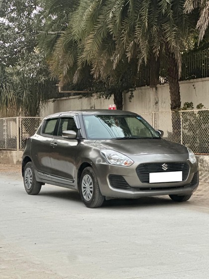 Maruti Suzuki Swift AMT VXI Second-hand 2019 Maruti Suzuki Swift AMT VXI for sale in Faridabad