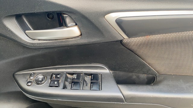 Second-hand 2017 Honda WR-V i-DTEC VX for sale in Patna-17