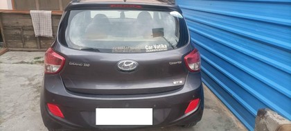 Second-hand 2015 Hyundai Grand i10 Sportz for sale in Gorakhpur