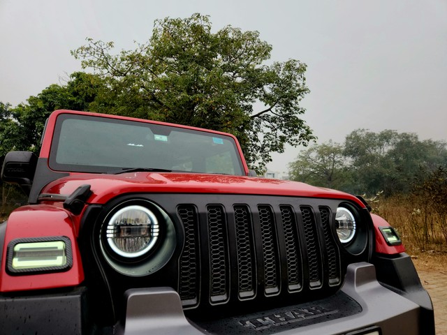 Second-hand 2021 Mahindra Thar LX 4WD Hard Top AT BSVI for sale in New Delhi-28
