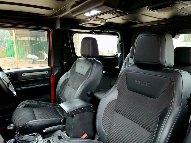 Second-hand 2021 Mahindra Thar LX 4WD Hard Top AT BSVI for sale in New Delhi-17