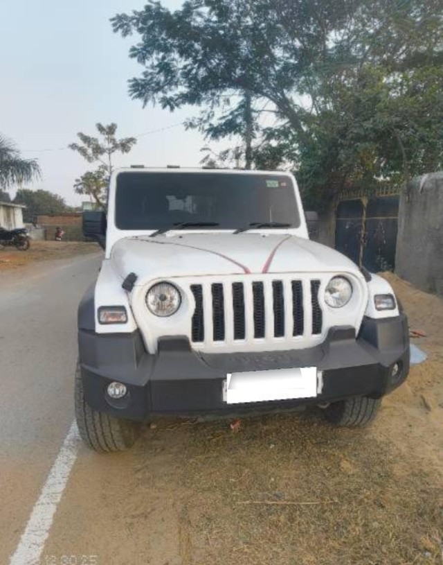 Mahindra Thar LX 4-Str Hard Top Diesel RWD BSVI Second-hand 2023 Mahindra Thar LX 4-Str Hard Top Diesel RWD BSVI for sale in Hazaribagh-4