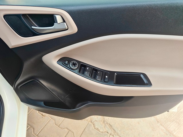 Second-hand 2019 Hyundai i20 Asta Option CVT BSIV for sale in Gurgaon-20