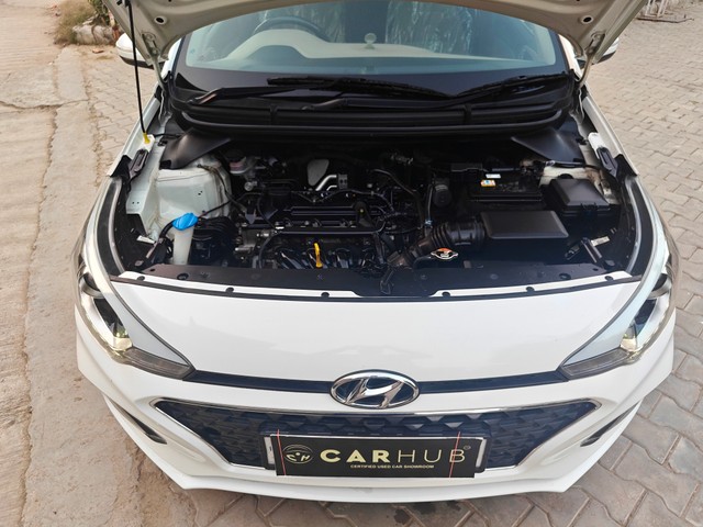 Second-hand 2019 Hyundai i20 Asta Option CVT BSIV for sale in Gurgaon-7