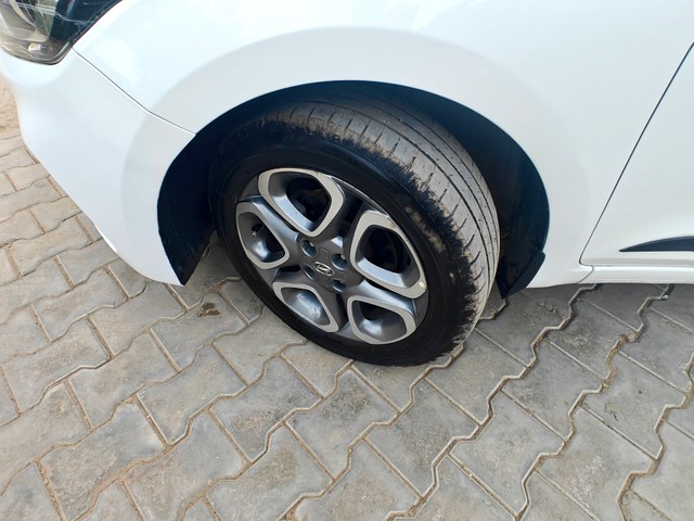 Second-hand 2019 Hyundai i20 Asta Option CVT BSIV for sale in Gurgaon-16